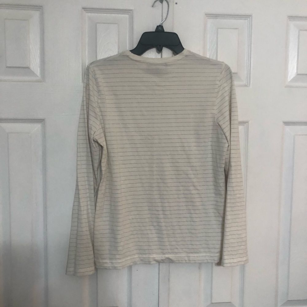 Jones New York Signature white long sleeve w/ silver metallic stripes size L - Picture 2 of 3